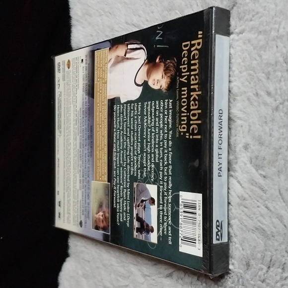 💛 NIP Pay it Forward DVD - Picture 5 of 5